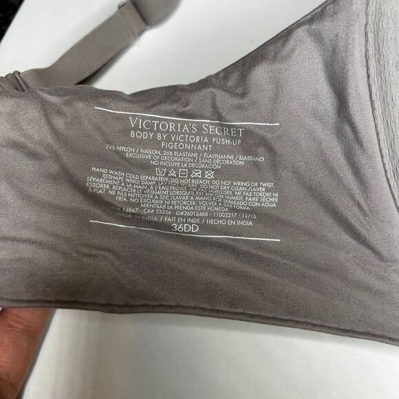 Victoria’s Secret grey push up bra 36DD - Picture 4 of 7